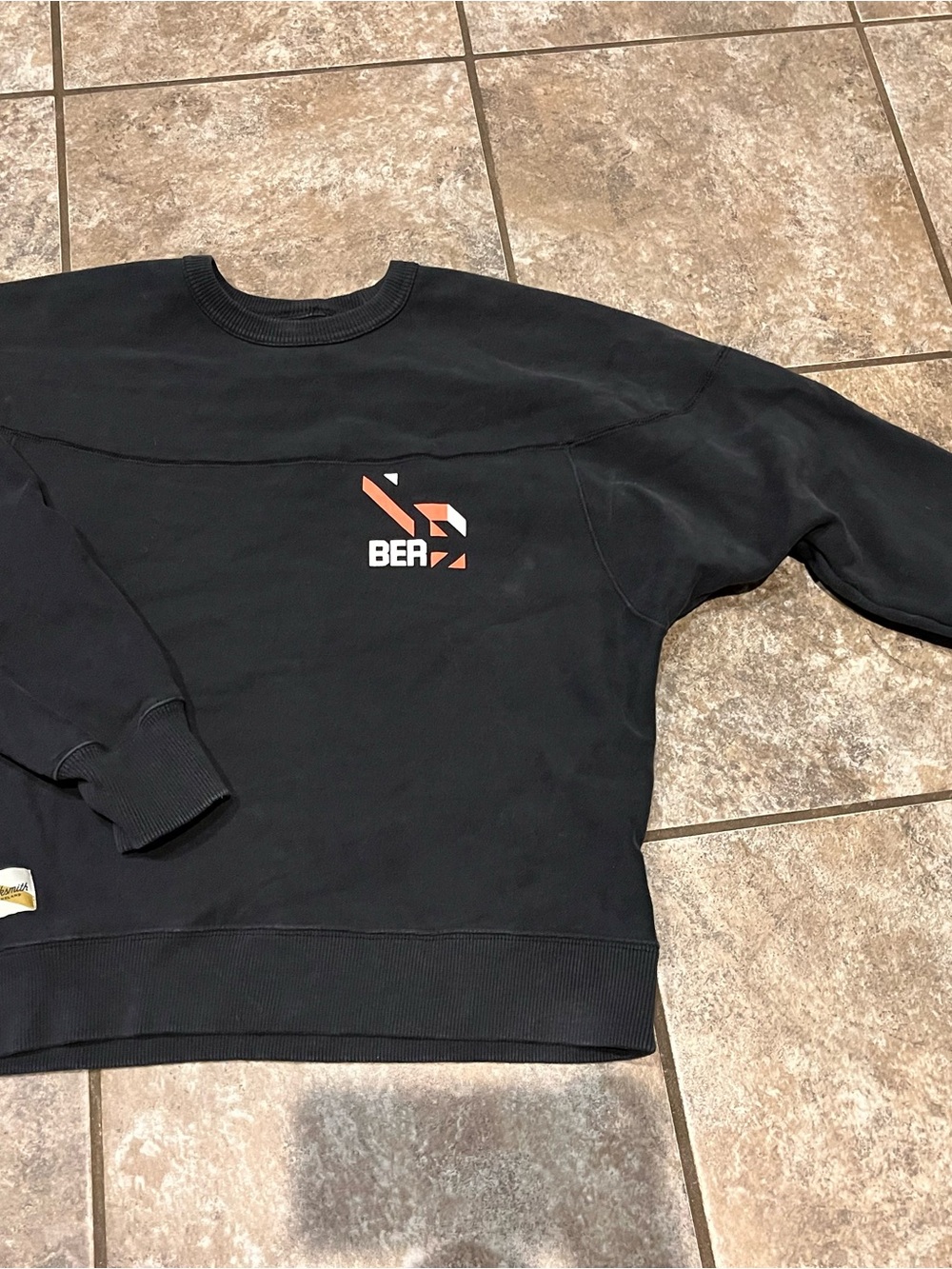 Tracksmith Berlin Major Marathon Women’s Limited-edition Sweatshirt